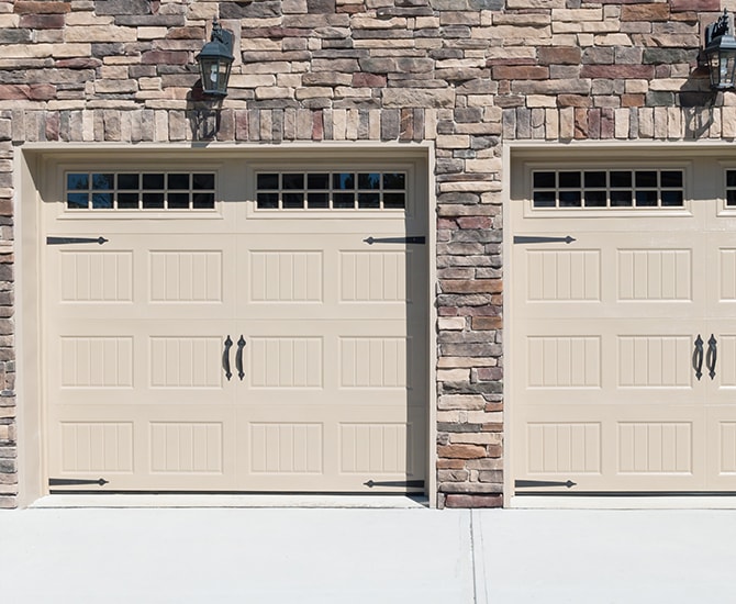 Garage Doors Repair and Installation in Charleston