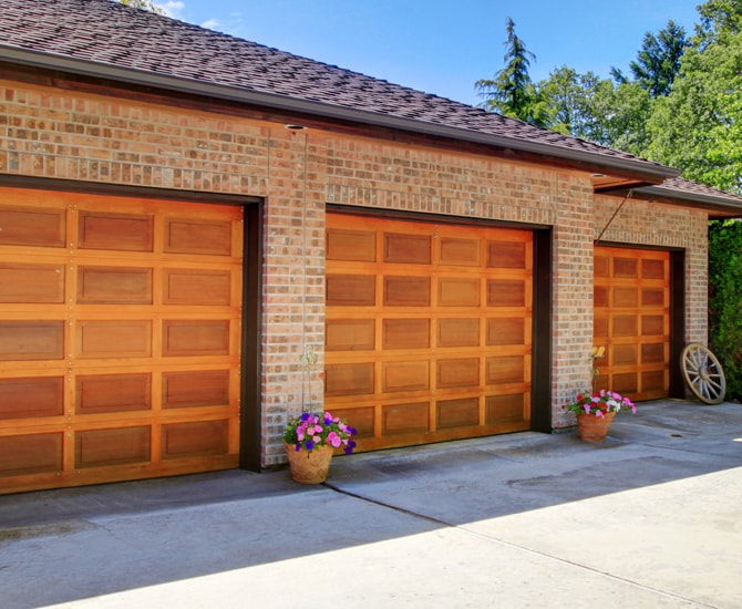 Residential Garage Door Repair Service in Charleston